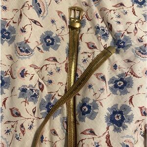 Gold vintage Sand Castle brand belt, good condition, size: S-M